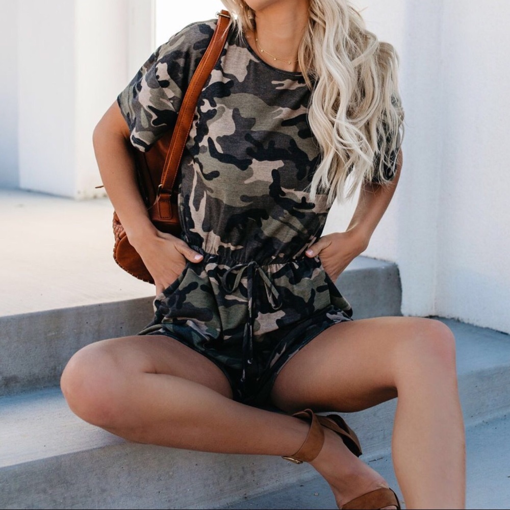 CLEARANCE-NO OFFERS‼️5🌟Lizzy Camo Romper - Picture 5 of 8